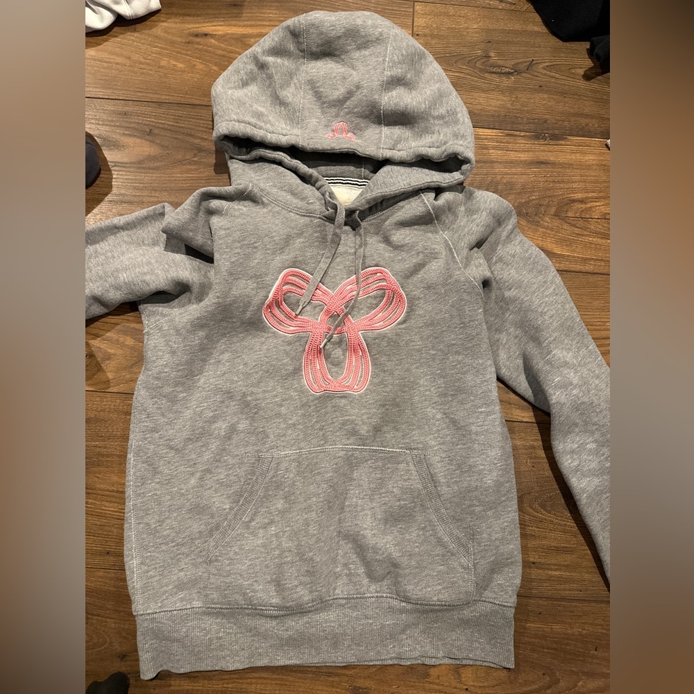 ariztia /tna hoodie